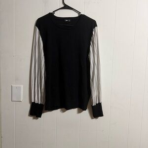 DKNY Black Top‎ with White Striped Sleeves